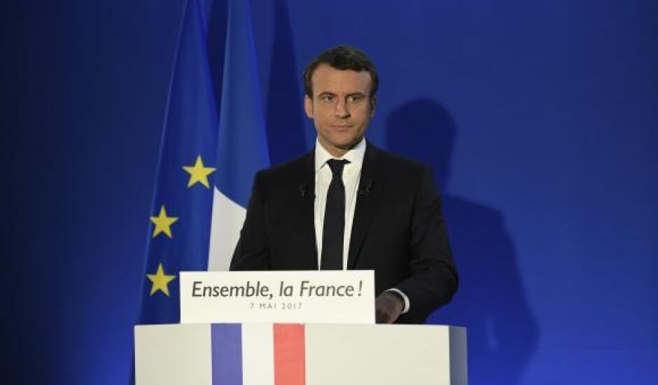 Macron também lançará no começo de seu mandato as reformas anunciadas para a educação, especialmente a primária, e para a simplificações das regras administrativas