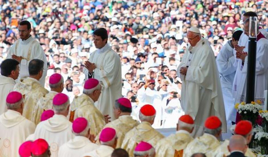 Papa Francisco antes da missa no Santuário de Fátima