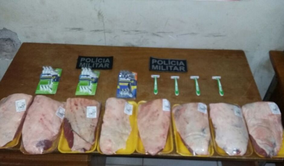 Mais de dez quilos de carne foram furtadas pelo suspeito