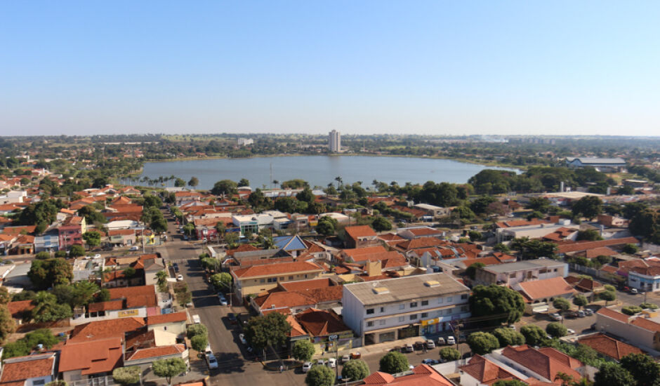 Três Lagoas reflete o crescimento e conta com a bela paisagem da Lagoa Maior, cartão postal da cidade