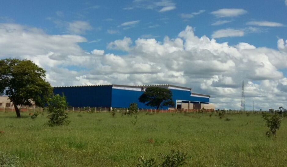 A capacidade de produção depois da fábrica instalada em Paranaíba é de aproximadamente 2.500 toneladas