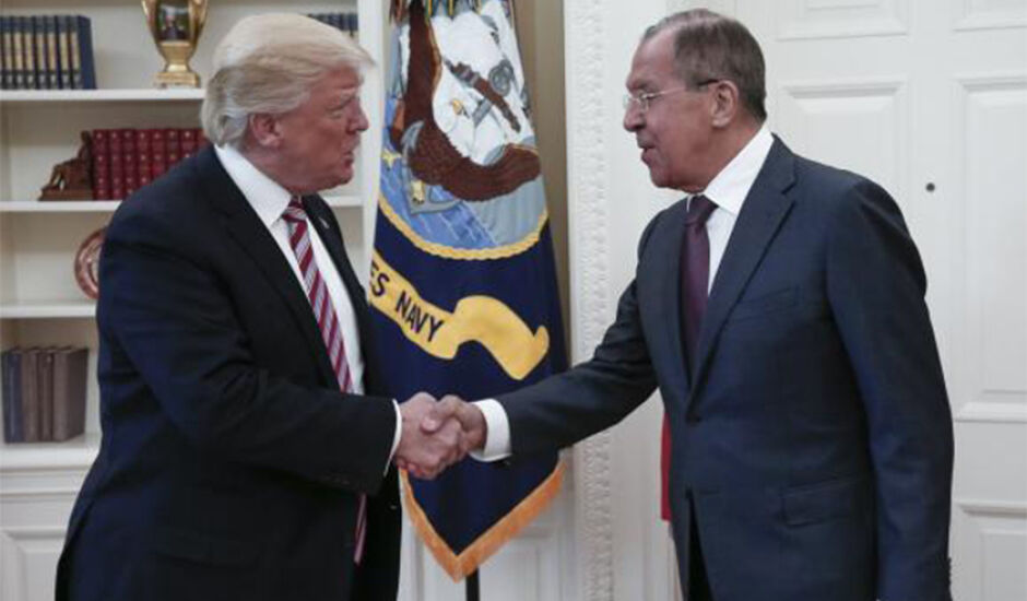 Sergeyi Lavrov, na foto em encontro com Trump, considera inaceitável o uso da força pelos EUA na Venezuela