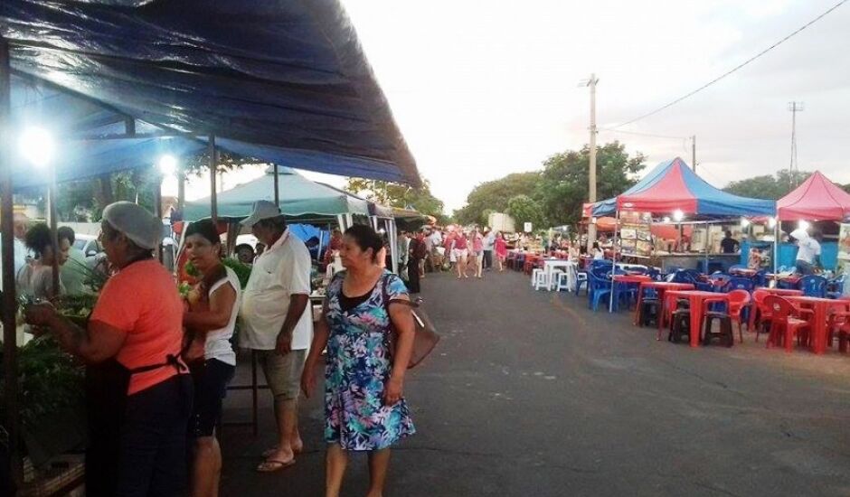 Atualmente feira acontece na avenida Rosário Congro