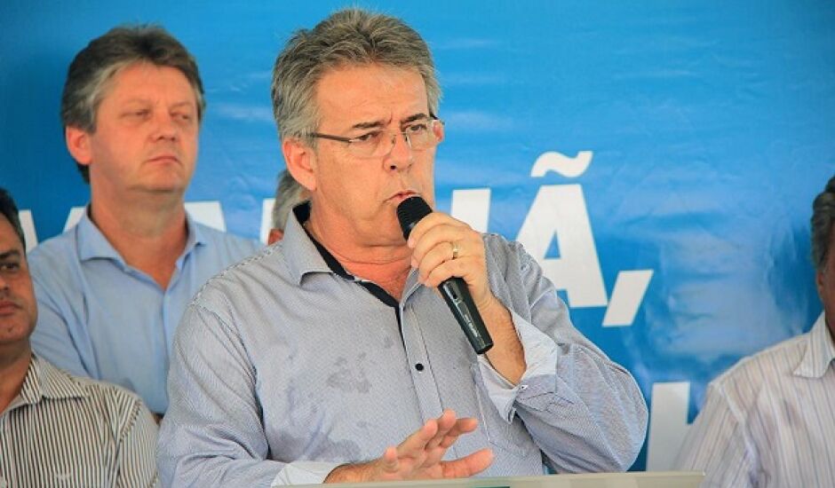 Prefeito de Paranaíba reajustou o próprio salário em maio e gasto passa de R$ 345 mil