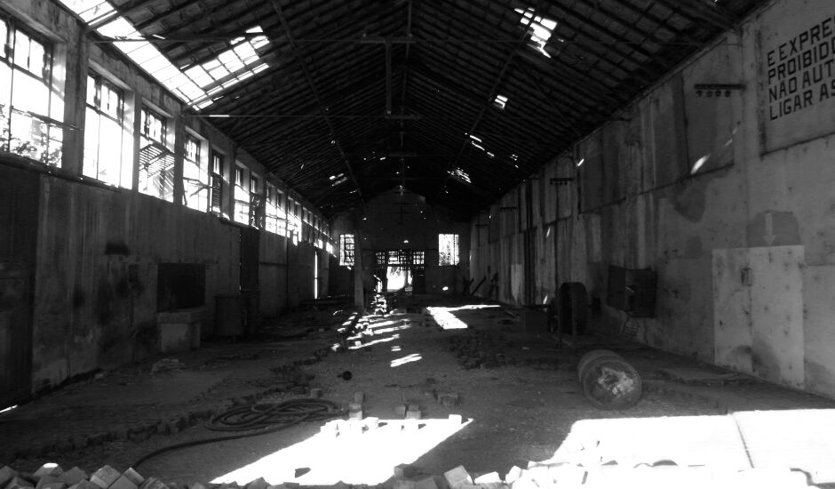 Imagens internadas da antiga estação ferroviária da NOB, em Três Lagoas