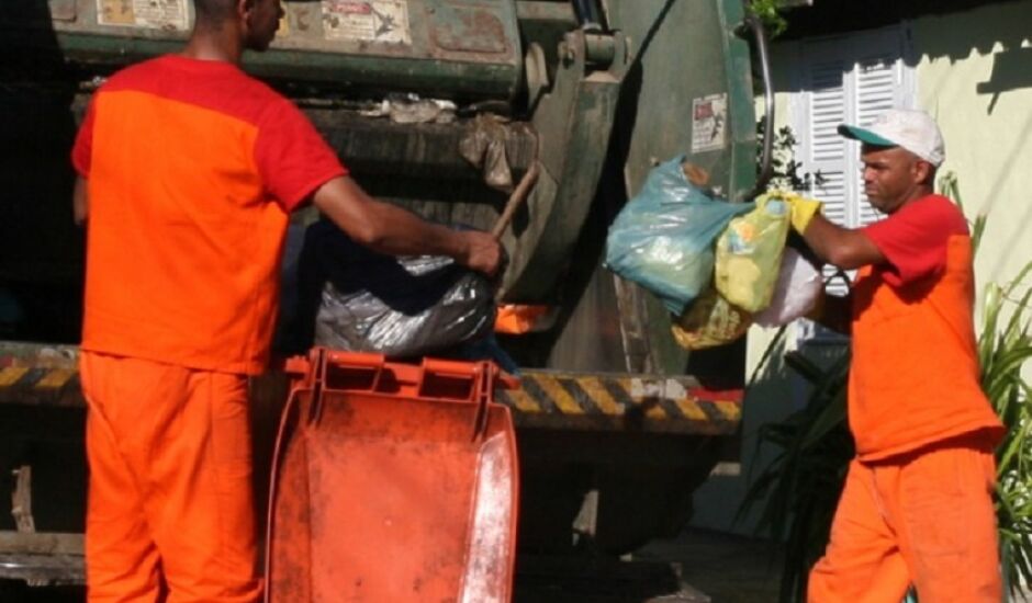Lixo residencial e da limpeza urbana não poderá ser levado ao aterro municipal a partir de janeiro
