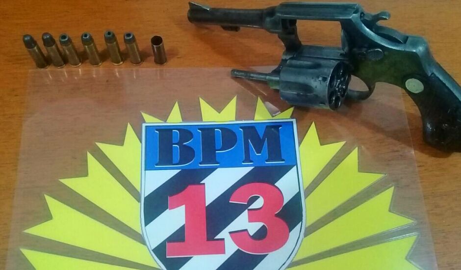 A arma foi encaminhada para o 1º Distrito de Polícia Civil de Paranaíba
