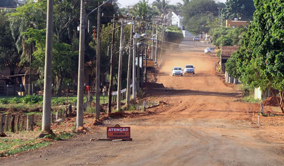 1ª etapa da pavimentação na avenida foi realizada em setembro de 2017