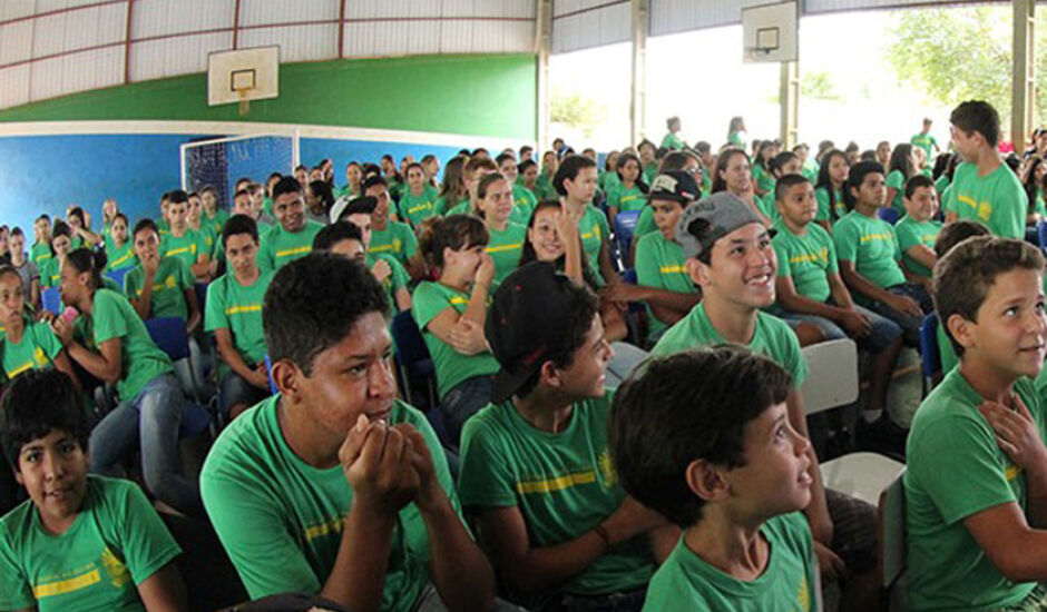 Em Campo Grande são mais de 60 mil estudantes nas 79 escolas estaduais