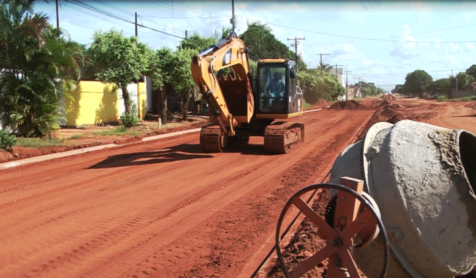 Obras de pavimentação no bairro Vila Alegre em Três Lagoas