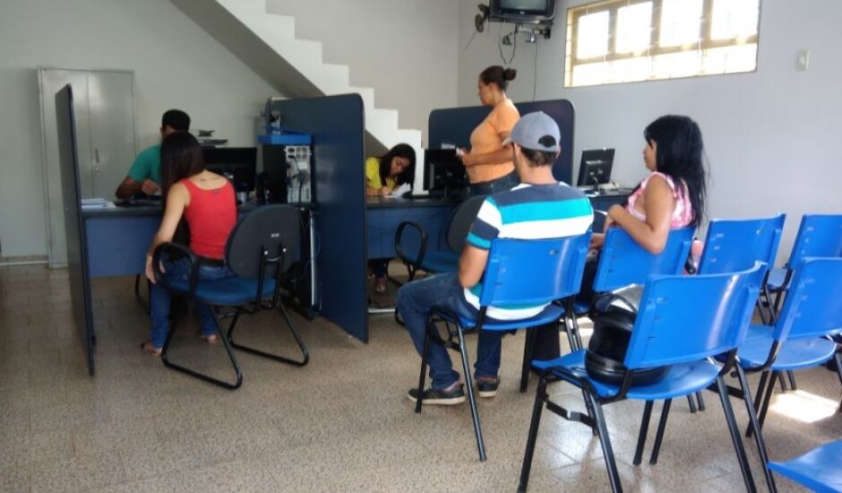 A Agência de Empregos  fica localizada na rua Barão do Rio Branco 1.225, Centro
