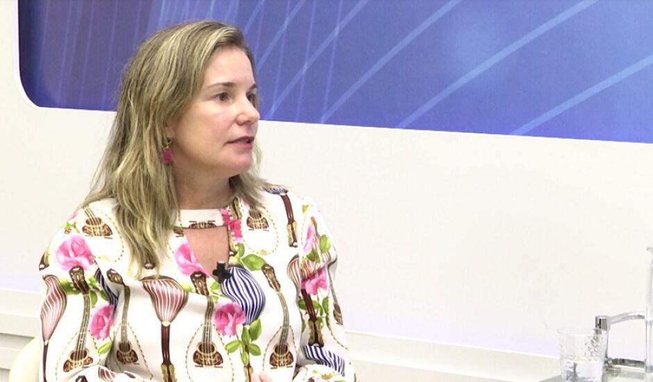 Vera Helena Pinho deu entrevista à TVC - Canal 13, na série da campanha “Mulher Protegida”