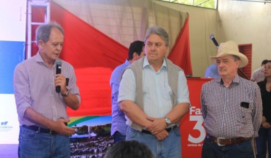 Arnaldo Borges, presidente ABCZ; Valdecir Marin, diretor técnico da ABCZ, e Rubens Catenacci, da Fazenda 3R