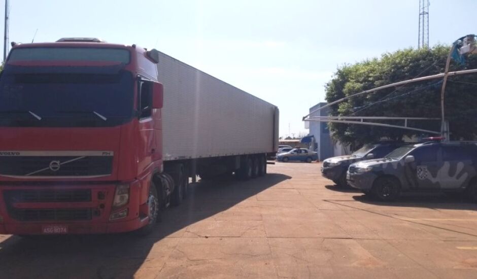 Caminhão seria levado de Bataguassu à São Paulo