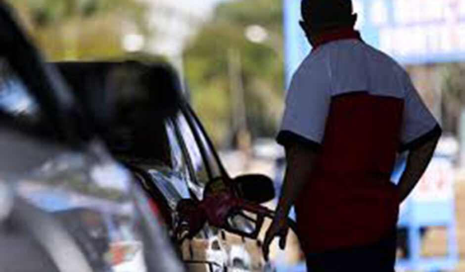 Alto valor do preço do combustível é o principal motivo para a manifestação nacional dos caminhoneiro