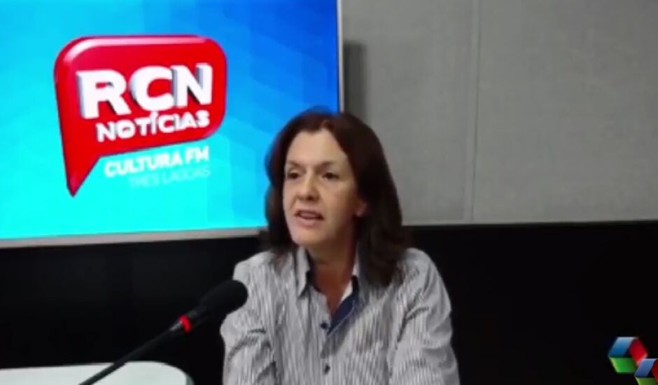 Sônia Góis, durante entrevista à Rádio Cultura FM