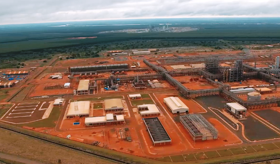 Construção da fábrica de Três Lagoas começou em setembro de 2011 e foi interrompida em dezembro de 2014