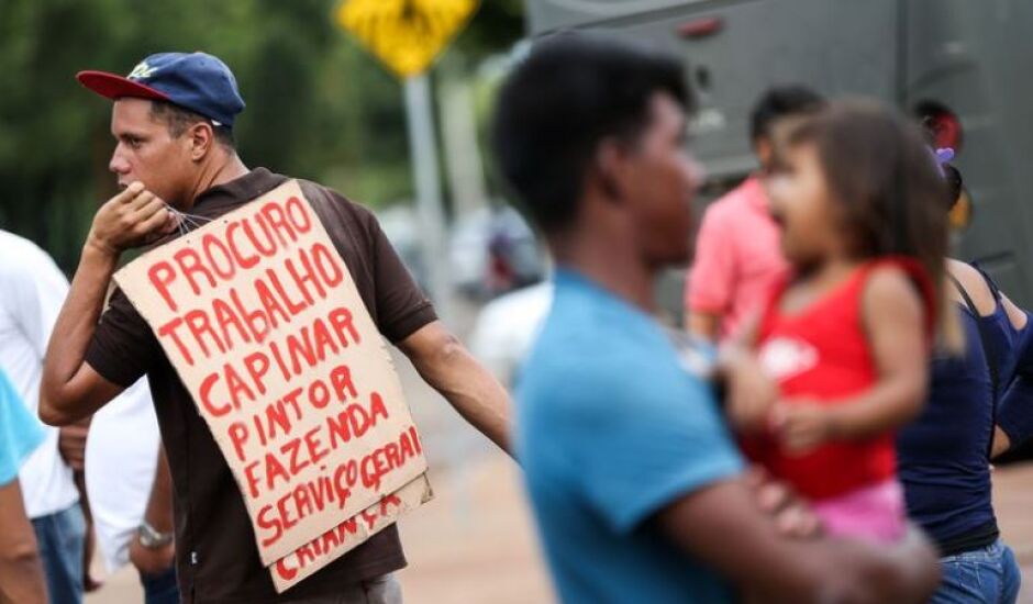 Imigrante venezuelano em busca de trabalho