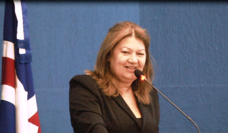 Marisa Rocha anunciou na sessão desta terça-feira que se afastará do Legislativo para assumir o comando da Secretaria da Juventude Esporte e Lazer