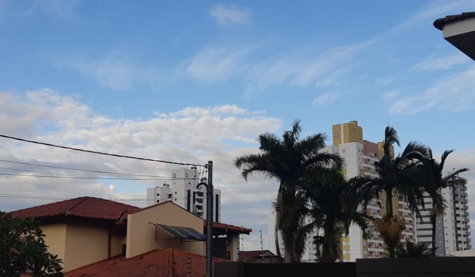 Campo Grande amanheceu com céu nublado e sensação térmica abaixo de 3°C.