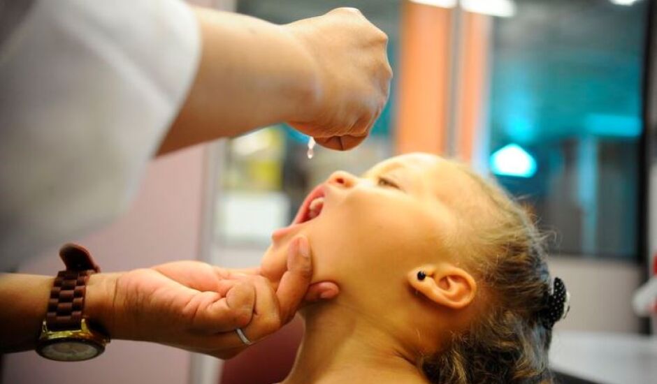 Campanha de vacinação contra a poliomielite será realizada de 6 a 24 de agosto