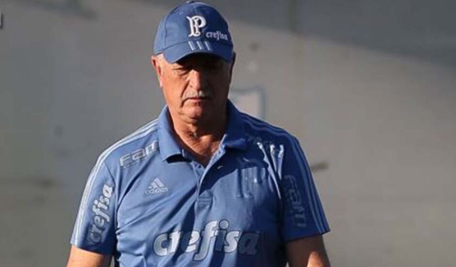 Luiz Felipe Scolari é o treinador do Palmeiras no campeonato, de olho na primeira colocação
