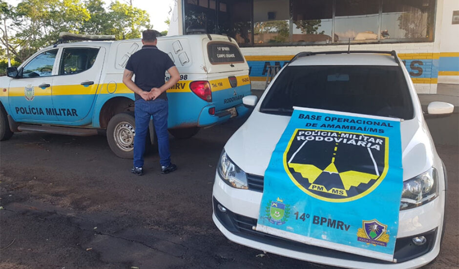 Condutor do automóvel foi preso e encaminhado a Delegacia de Amambaí