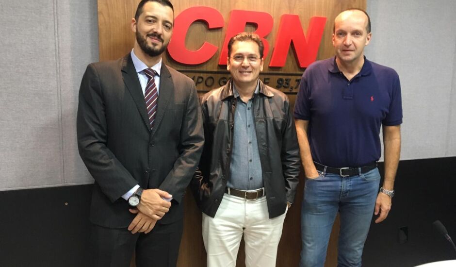 Éder Campos recebeu o advogado agrário Pedro Puttini Mendes e o empresário italiano PierCristiano Brazzale