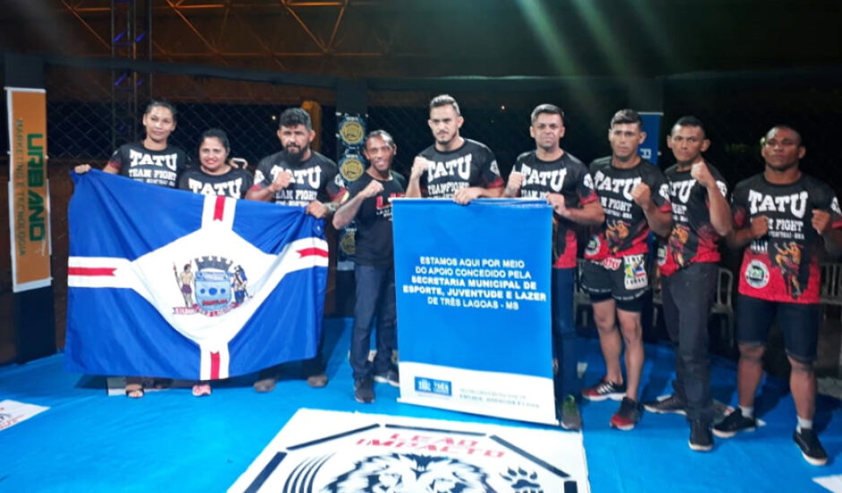 Equipe foi comandada pelos professores mestres Valdeir Sebastião de Souza (Muay Thai) e Antônio Erasmo - Tatu (MMA)