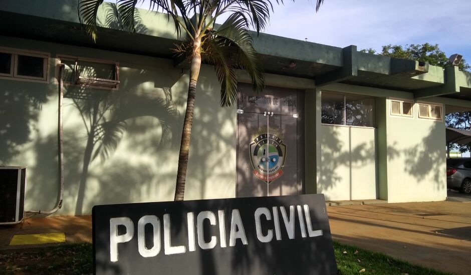Vítima registrou boletim de ocorrência por estelionato na 1ª Delegacia de Polícia Civil