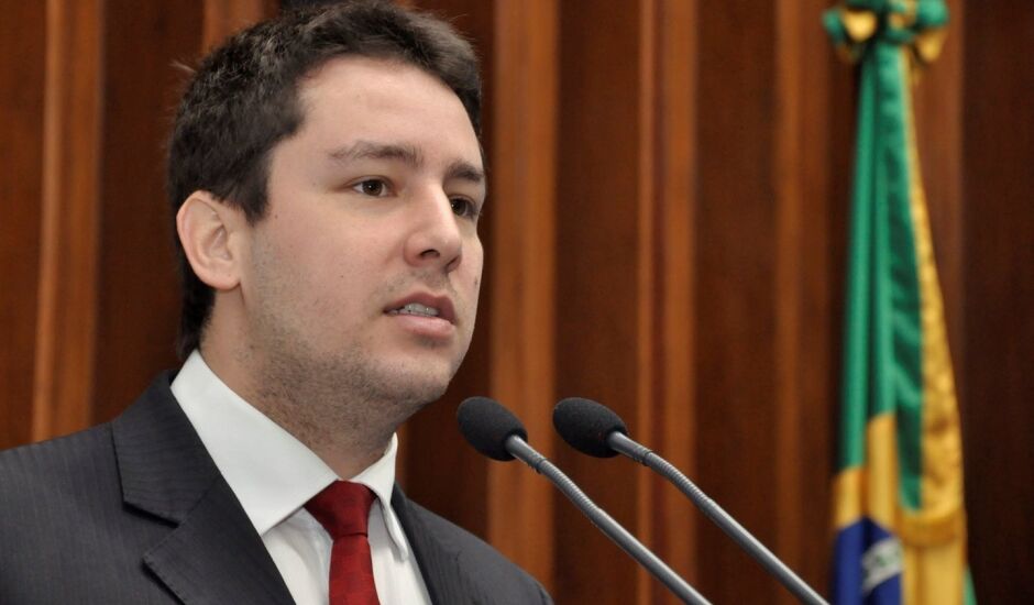 Proposta de resolução no regimento interno do deputado estadual João Henrique Catan (PR) foi apresentada na sessão desta quarta-feira e segue para CCJ
