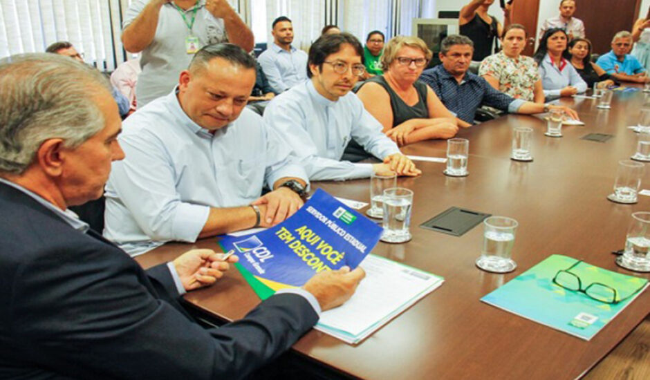 Governador Reinaldo Azambuja afirmou que a iniciativa abre uma janela de oportunidades para o servidor