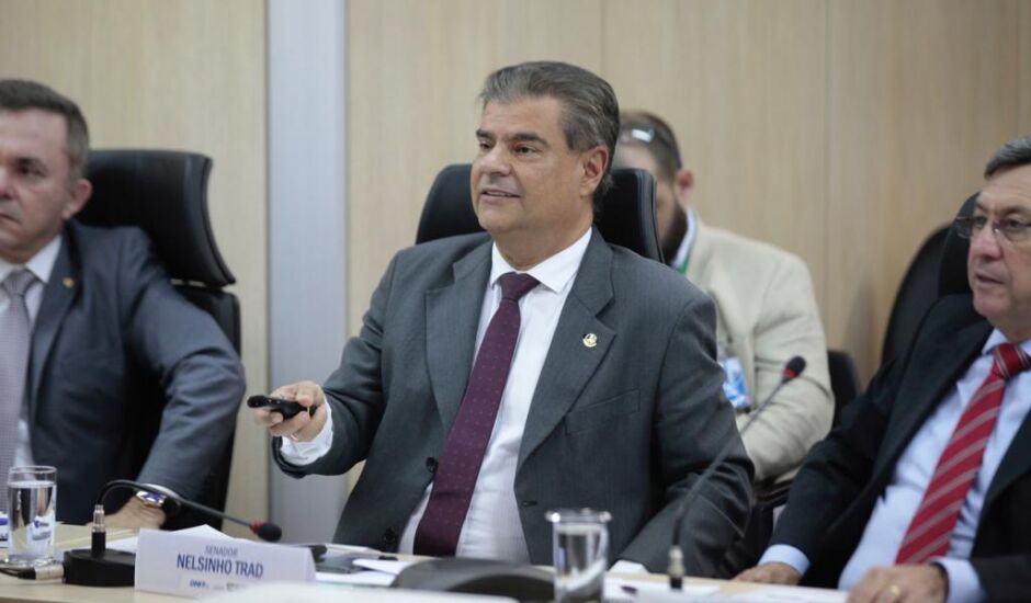 Parlamentares da bancada de Mato Grosso do Sul reuniram-se, com o diretor-geral do DNIT, General Santos Filho.
