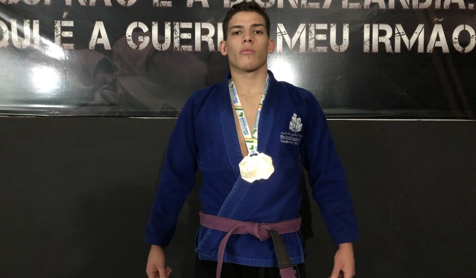 João Vieira venceu o Brasileiro de Jiu-Jitsu no Rio de Janeiro, no mês passado, e agora quer disputar o brasileiro em Minas Gerais em julho