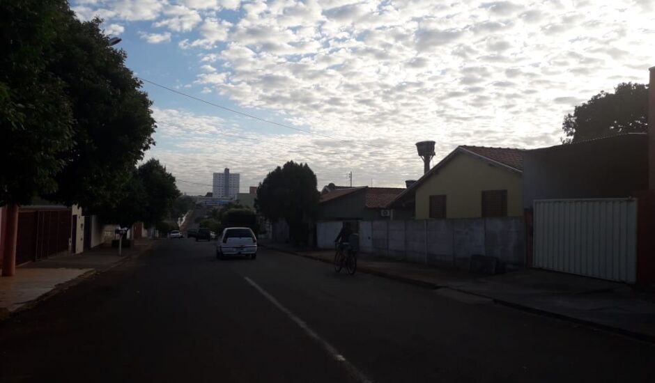 Segunda-feira será de dia claro com névoa seca e baixa umidade do ar em Mato Grosso do Sul