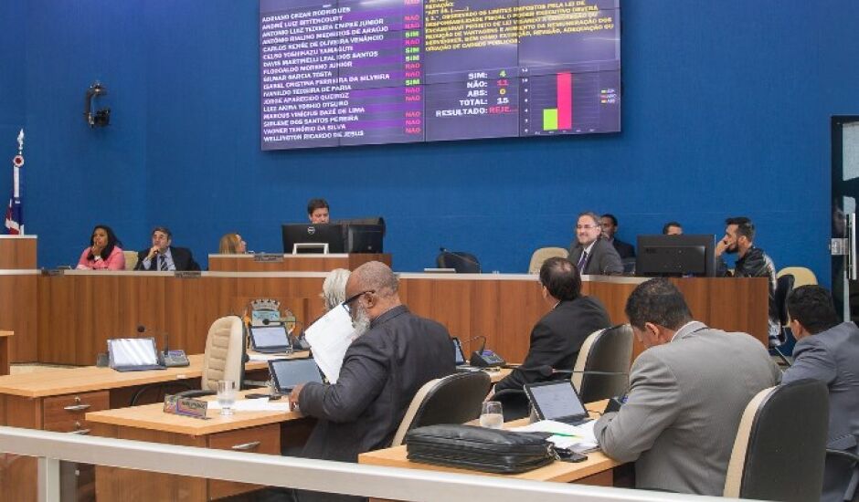 Sem emendas, LDO é aprovada em primeira votação