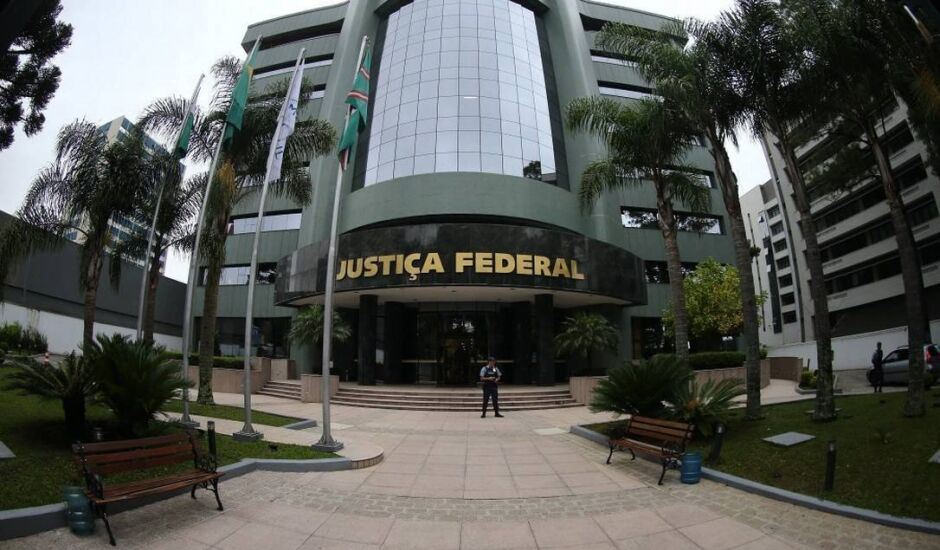Ordem de prisões foi expedida pela Vara Federal de Curitiba