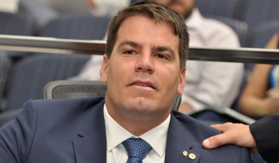 Deputado estadual Capitão Contar confirma candidatura a prefeitura da Capital via Facebook