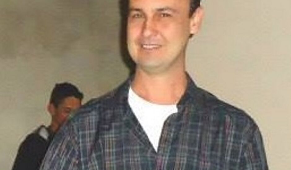 Rodrigo Alves de Carvalho é jornalista e escritor