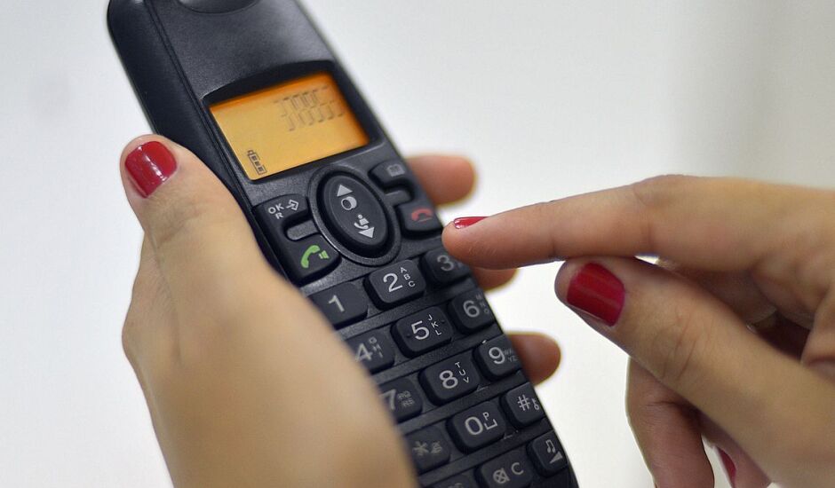 A telefonia fixa, com 44.686 reclamações, registrou queda de 22,1%