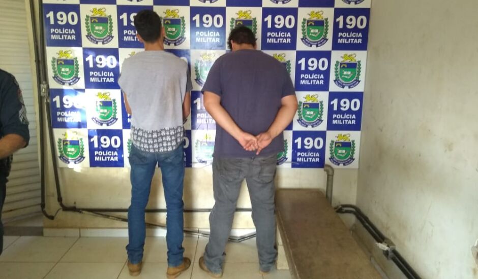 Dois irmãos condenados por tráfico de drogas no estado de São Paulo sãos presos pela Polícia Militar de Três Lagoas