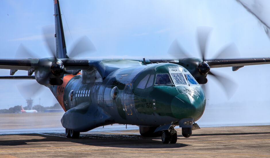 Aeronave brasileira que pertence a base campo-grandense reforça buscas por aeronave militar chilena desaparecida