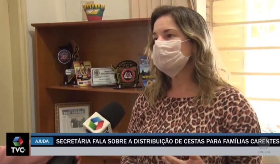 Secretária de Assistência Social, Vera Helena, em entrevista à TVC