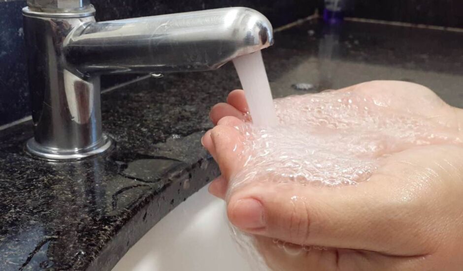 Alguns consumidores relataram corte da água, fundamental para lavar as mãos e prevenir contra o coronavírus