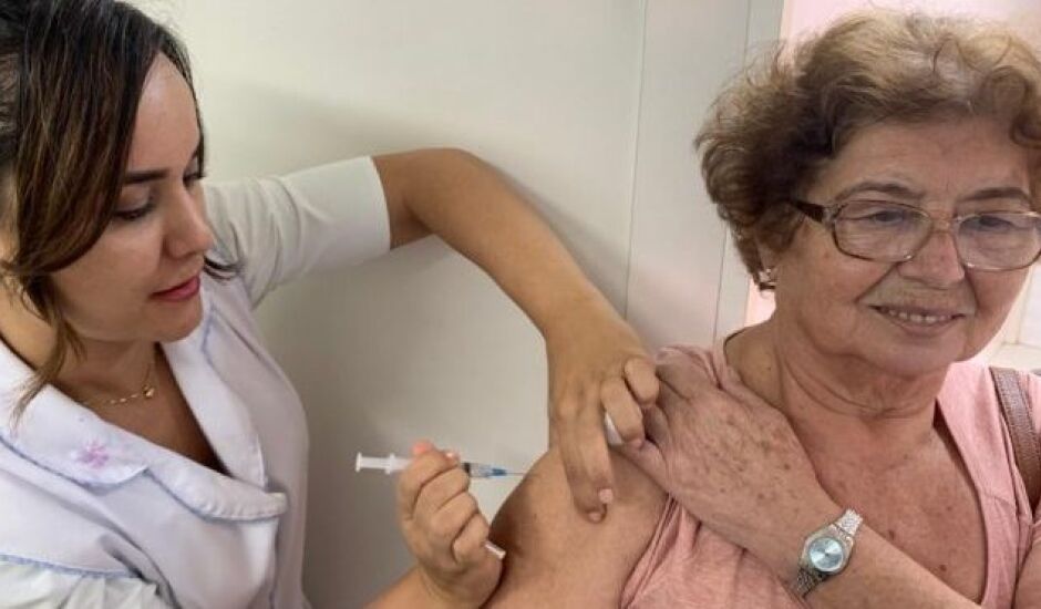 Secretaria de Estado de saúde divulgou que 90,78% do publico-alvo foram vacinados
