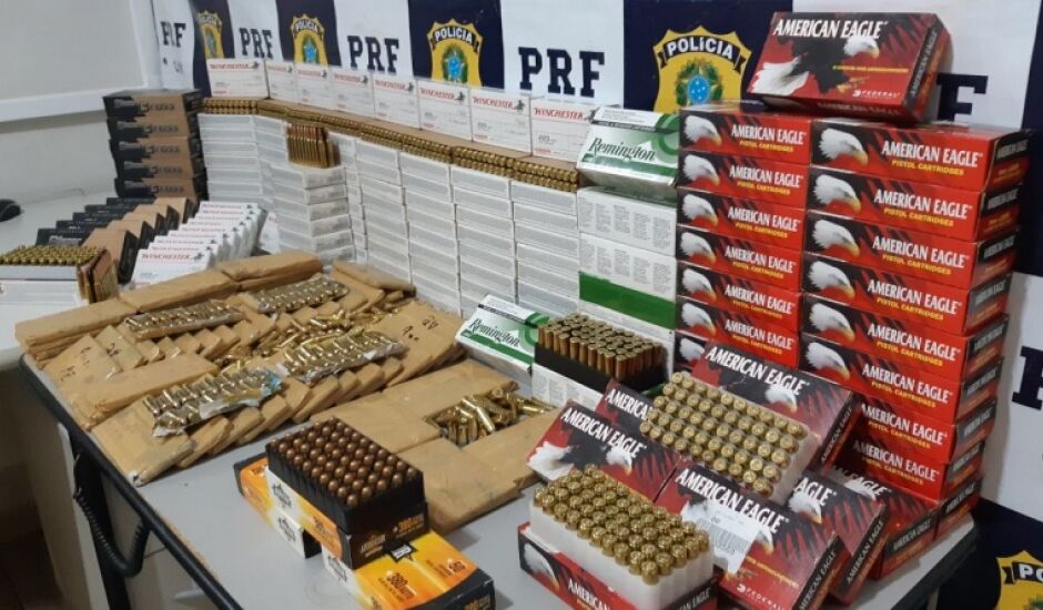 PRF apreende mais de seis mil munições na BR-262