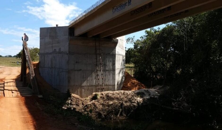Pontes serão de concreto armado substituindo as antigas de madeira