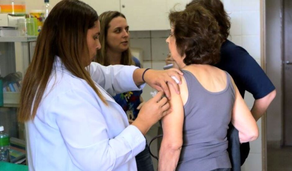 Imunização foi prorrogada até 31 de agosto devido ao baixo nível da cobertura do público-alvo