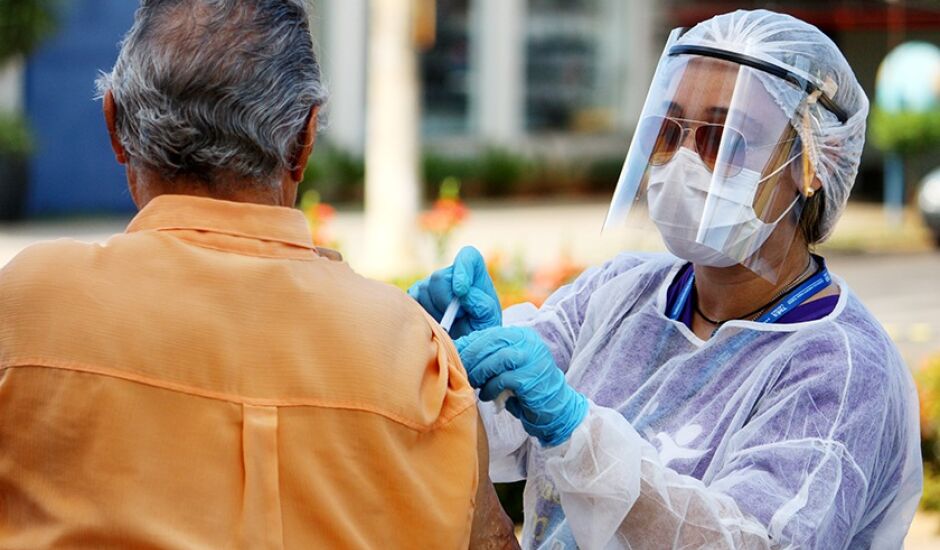 No Estado, 1.489 profissionais da saúde foram infectados pelo novo coronavírus