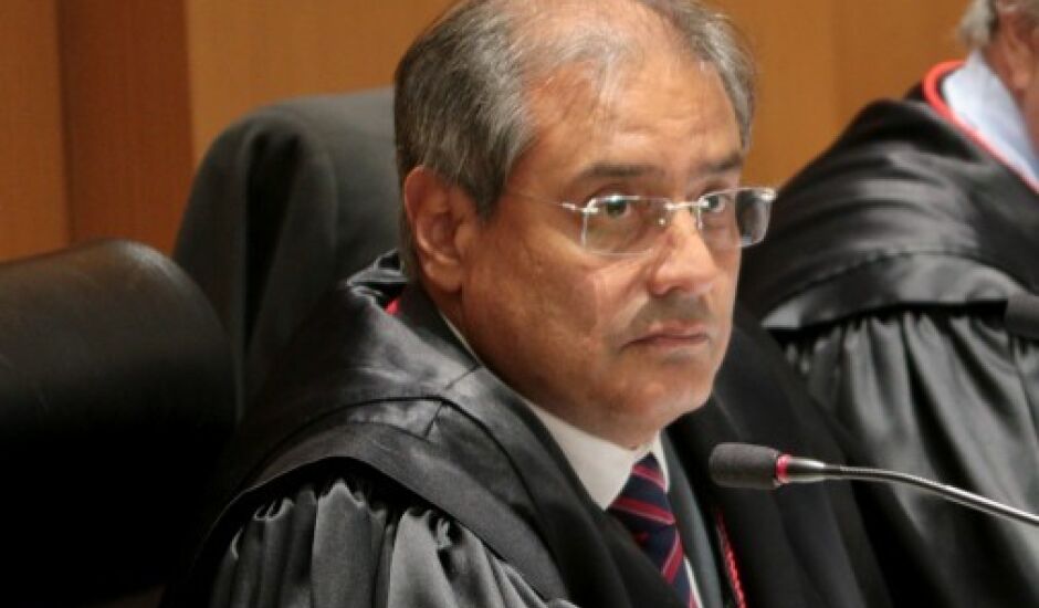 Juiz substituto em segundo grau Luiz Antônio Cavassa de Almeida